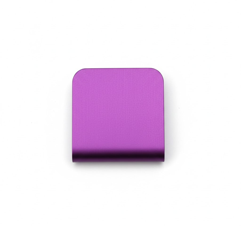 magenta hat clip pictured on a white background